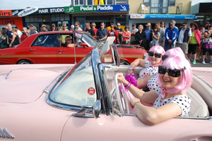 Convertibles, hot-rods and classic American beauties brought thousands of spectators, enthusiasts and their families to Whangamata. Photo / Jacqui Madelin