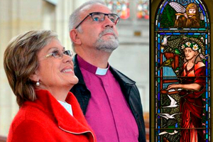 Dame Kiri Te Kanawa and the Anglican Bishop of Dunedin, the Rt Rev Dr Kelvin Wright, yesterday view the likeness at St Paul's Cathedral. Photo / Gerard O'Brien