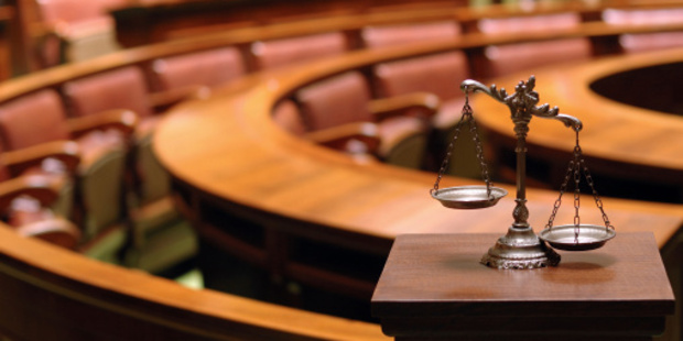 As many as 200,000 individuals a year - in cases dealing with issues such as family, personal injury, employment and immigration - will be affected. Photo / Thinkstock