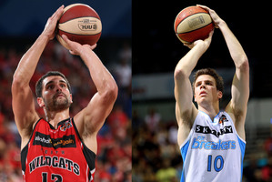 Kevin Lisch of the Wildcats and Tom Abercrombie of the Breakers. Photos / Getty Images