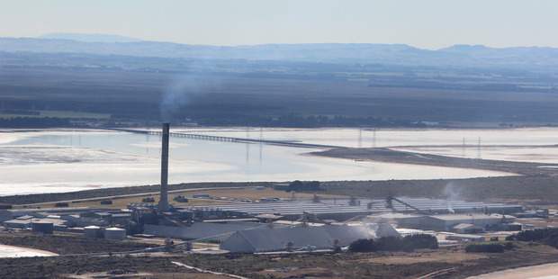 The Tiwai Pt smelter uses about 14 per cent of the country's electricity output. Photo / Grant Bradley