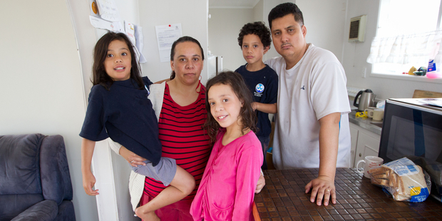 Bernadette and Michael Gapes, with children Sophia, Shiloh and Sarah, live in sub-standard housing. Photo / Richard Robinson