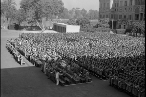 Forces gather in Cairo on Empire Day in 1943. Photo / Alexander Turnbull Library