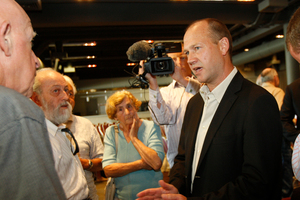 Mark Hotchin talks to investors. Photo / Richard Robinson