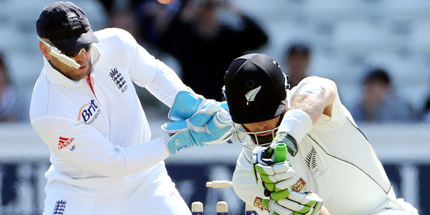 New Zealand's Martin Guptill is bowled out by England's Graeme Swann on the third day of the second test match between England and New Zealand. Photo / AP