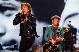 Mick Jagger and Keith Richards perform in Chicago. Photo/AP