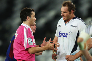 Blues captain Ali Williams argues with referee Jonathon White during the team's 38-28 loss to the Highlanders. Picture / Getty Images