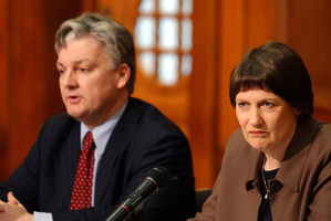 Peter Dunne supported Helen Clark for two terms. Photo / Getty Images