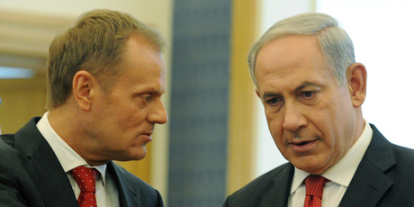Israeli Prime Minister Benjamin Netanyahu, right, and his Polish counterpart Donald Tusk. Photo / AP