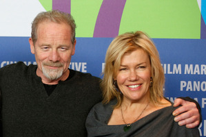 Robyn Malcolm's relationship with Top of the Lake co-star Peter Mullan 'is going strong', say friends. Photo / AP