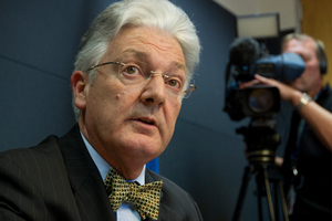 Peter Dunne will face the Electoral Commission today over funding for his United Future party. Photo / NZ Herald