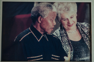 Dame Catherine Tizard meeting Nelson Mandela. Photo / Michael Craig