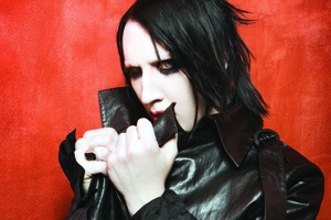 Marilyn Manson likes to eat gummy bears before a show.