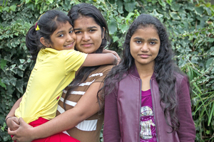 Fernando sisters Ruwani (left), 8, Nipuni, 16, and Sachini, 13. Photo / Michael Craig