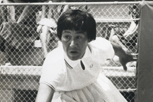 Ruia Morrison, New Zealand tennis player in action.