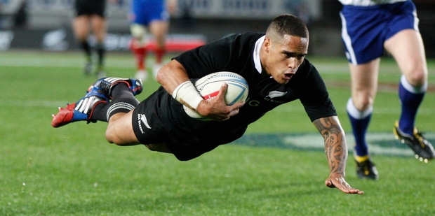 Sports benefit if gamblers put money on the All Blacks, for example, through the New Zealand TAB. But if they use an international gambling site, sports miss out. Photo / NZ Herald