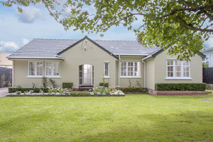 241 St Andrews Rd, Epsom, is outside the sought-after grammar zone. Photo / Supplied