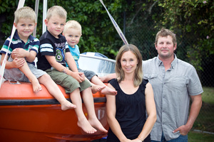 Boaties Radley and Janelle Hungerford with their children, Asher, 2, Kaylin, 4, and Kiah, 5. Photo / Michael Craig