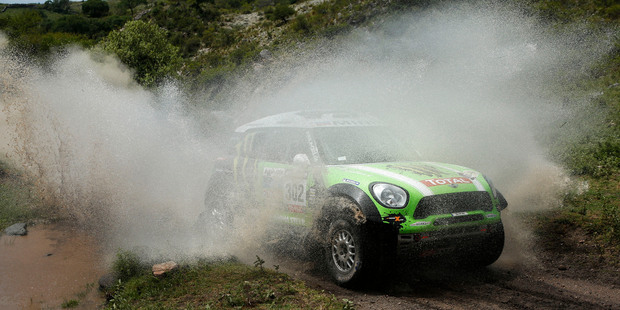 Stephane Peterhansel and Jean Paul Cottret, of France, race their Mini in the 9th stage from Tucuman to Cordoba, Argentina. Photo / AP