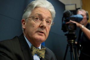 United Future leader Peter Dunne said he was shocked three months worth of Miss Vance's phone information had been accessed. Photo / Mark Mitchell