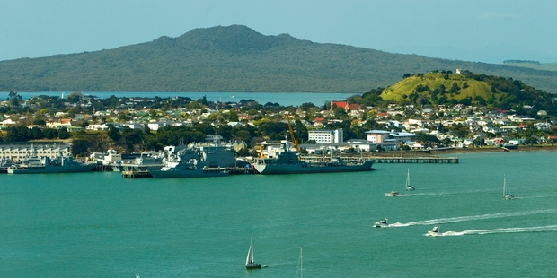 The port company's expansion plan would block the glorious views from Queens Wharf to the North Shore cones. Photo / NZPA