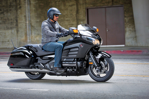 Though still tipping the scales at a weighty 385kg, Honda's Bagger doesn't feel unwieldy to ride at all.