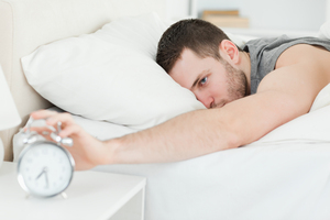 If night owls sleep in at weekends, they'll find they're struggling on Monday mornings. Photo / Getty Images