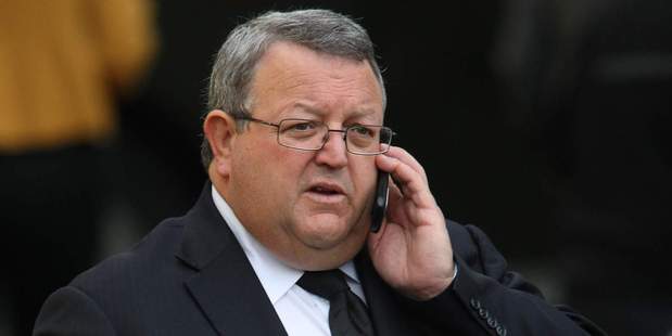 "So you want us to have a policy but the gallery has no policy?" Gerry Brownlee questions why reporters feel their privacy should be protected. Photo / Greg Bowker