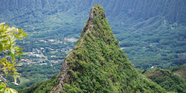 The dramatic mountain peaks in Oahu, Hawaii have drawn film crews for movies such as 'Jurassic Park'. Photo / Getty Images