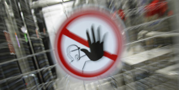 Most employees find their company's health and safety documents complex and confusing, according to the study.