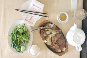Combination Chinese vegetables with garlic sauce and fillet beef with honey black pepper sauce.Photo / Nicky Park