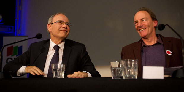 Mayoral candidates Len Brown (left) and John Minto. On-line voting is unlikely to improve the vote for either. Photo / Richard Robinson