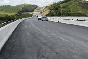 Trips to the top end of the new road would take just 10.7 minutes at the start of holiday weekends for those headed to Northland. Photo / APN