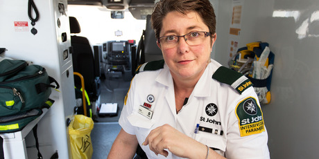 St John intensive care paramedic Helen Bickers. Photo / Martin Hunter