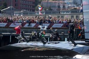 Oracle enjoy a better race, in similar conditions to their win.