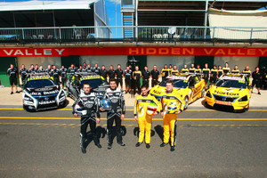The Kelly Brothers team and their support crew. Right, the Nissan Motorsport (Kelly Brothers Racing) engineering area.