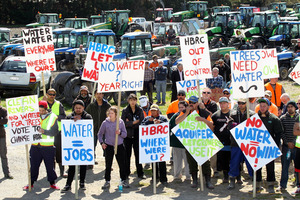 Protesters take part in Growers Action Group (GAG) tractor protest against what they see as shoddy treatment by the Hawke's Bay Regional Council. Photo / Duncan Brown