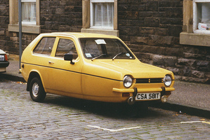 Reliant Robin