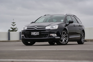 There's still plenty of Citroen idiosyncrasy in evidence in the interior of the Citroen C5 V6 Tourer.Pictures / David Linklater