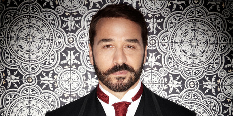 Reports in the British press suggest Jeremy Piven looked cosy with Rachel Hunter at the private members club.