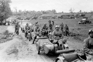 The German troops with their BMW R75s.