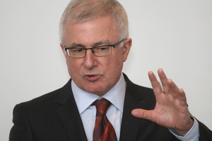 Tim Groser says we are on track to meet our commitment under the Kyoto Protocol. Photo / Stephen Parker