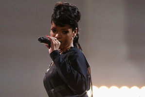 Rihanna has come under fire for some of her on-stage antics in Sydney this week. Photon / Getty Images