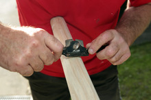 Make and shape handle Step 4. Photo / Doug Sherring