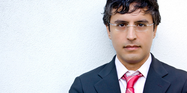 Reza Aslan says he insists on simplifying religious issues and making them accessible to a general audience.