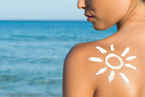 Sunscreen provides 100 per cent protection against all three forms of skin cancer: study.Photo / Thinkstock