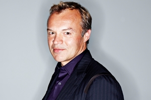 Chat show host Graham Norton says he enjoys being "the dull one in the chair".