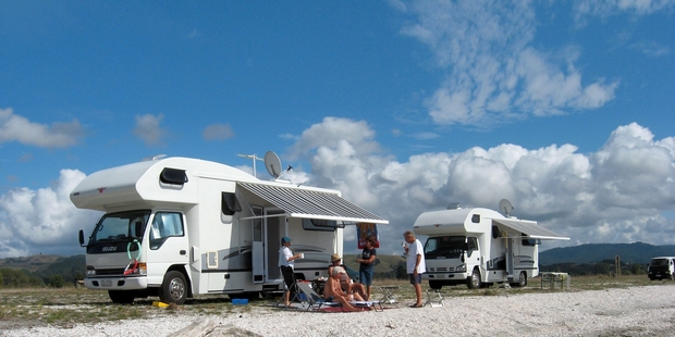 Tourism operators are in for a good summer, says Tourism NZ.
