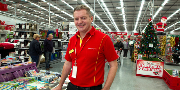 The Warehouse chief executive Mark Powell - initially dubious about the popularity of 'click and collect' - but has now seen 12pc of its online sales use the service. Photo / Brett Phibbs