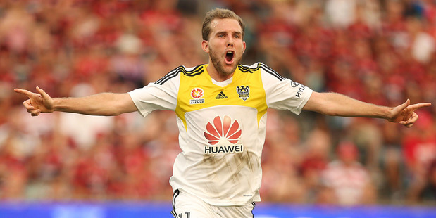 Jeremy Brockie of the Phoenix celebrates scoring the equaliser against West Sydney. Photo / Getty Images